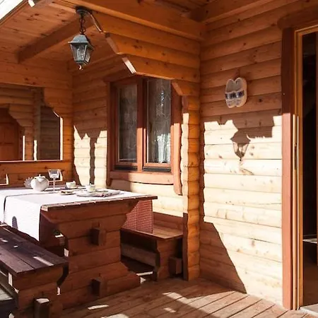Spacious Homes Near The In Holiday home