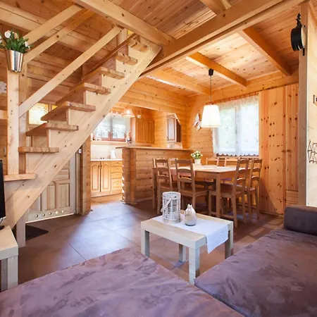 Σπίτι διακοπών Spacious Homes Near The In *