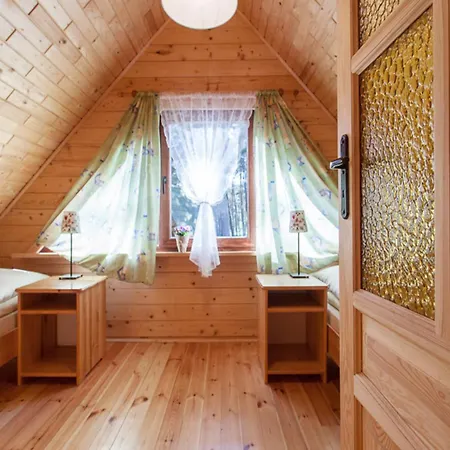 Spacious Homes Near The In * Pobierowo