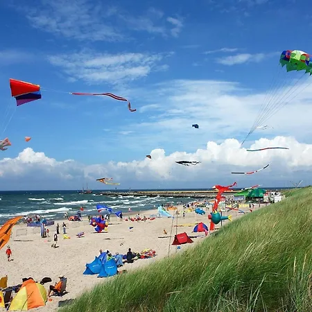 Spacious Homes Near The In Σπίτι διακοπών