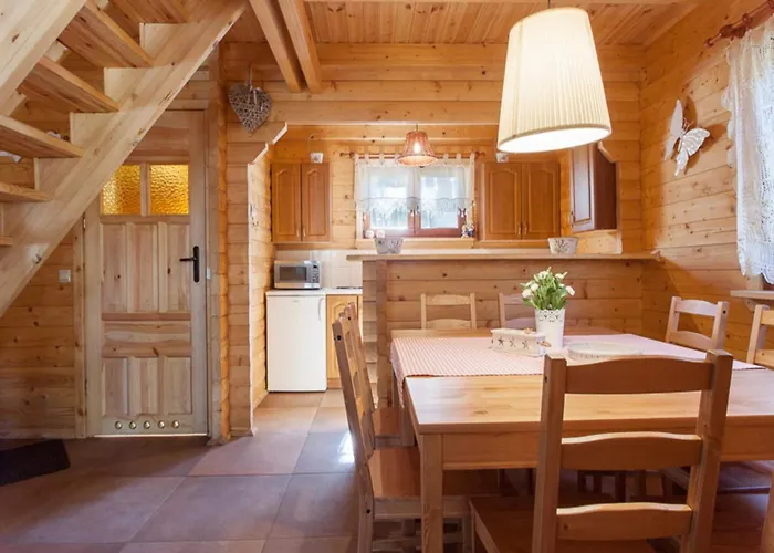 Spacious Homes Near The In Casa vacanze